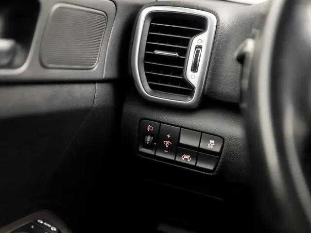 Kia Sportage 1.6 GDI DynamicLine 2018 Benzine 24