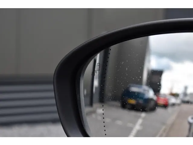 Renault Captur TCe 90 techno 2024 Benzine 27