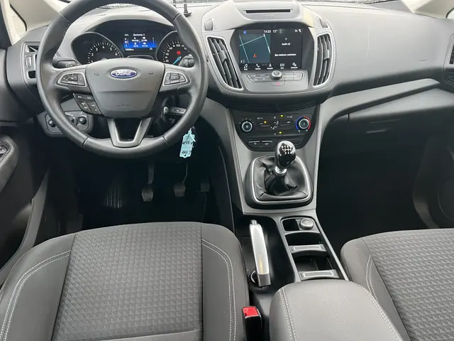 Ford C-MAX 1.0 Titanium 2019 Benzine 4