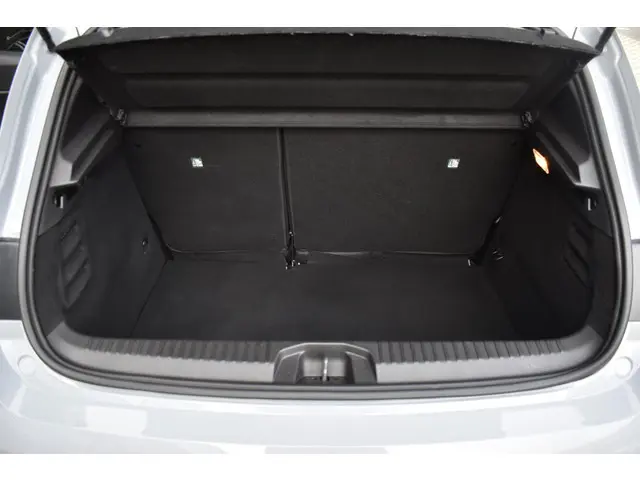 Renault Clio TCe 90 GPF evolution 2024 Benzine 13