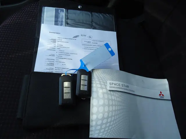 Mitsubishi Space Star 1.0 Intense 2014 Benzine 12