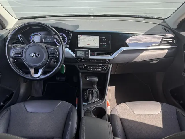 Kia Niro 1.6 GDI HYBRID DYNAMICLINE 2020 Hybride Benzine 6