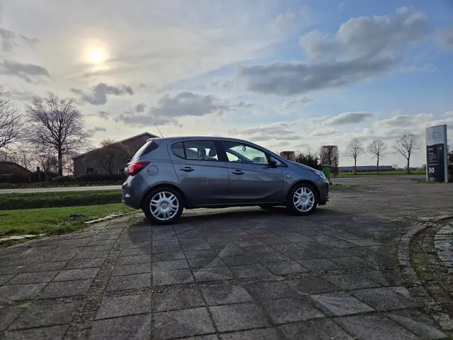Opel Corsa 1.4 Favourite 5DRS Airco 2019 Benzine 8