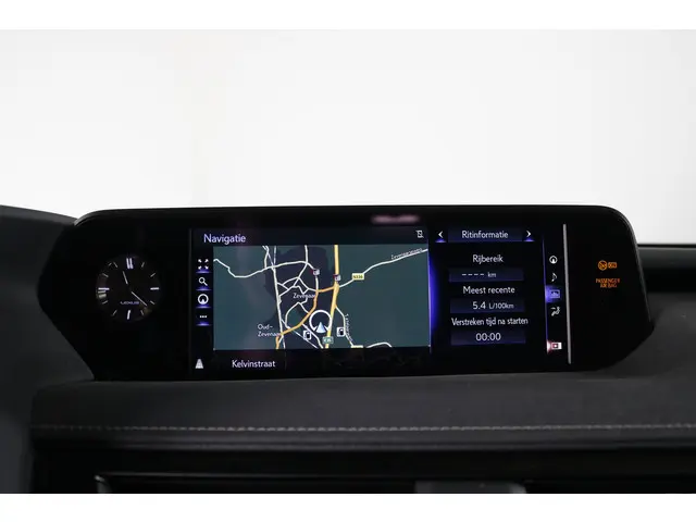 Lexus UX 250h Executive Line 2020 Hybride Benzine 18