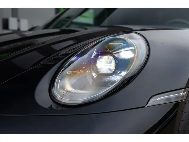 Porsche 911 3.8 Turbo 2021 Benzine 63