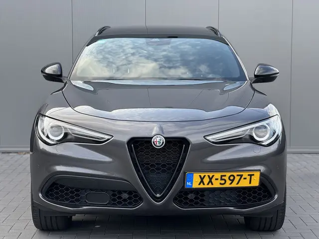 Alfa Romeo Stelvio 2.0 T AWD B-Tech 2019 Benzine 3