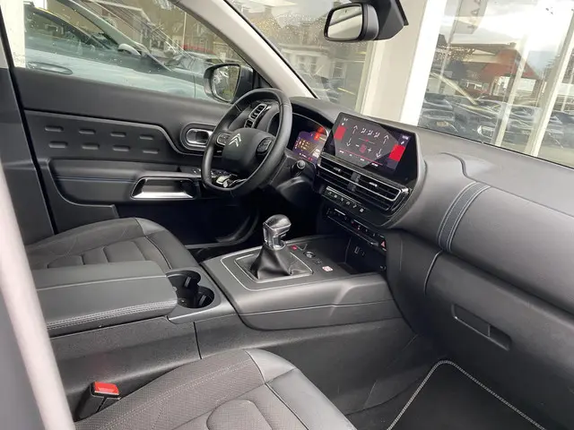 Citroën C5 Aircross 1.2T 130pk C-Series 2023 Benzine 6