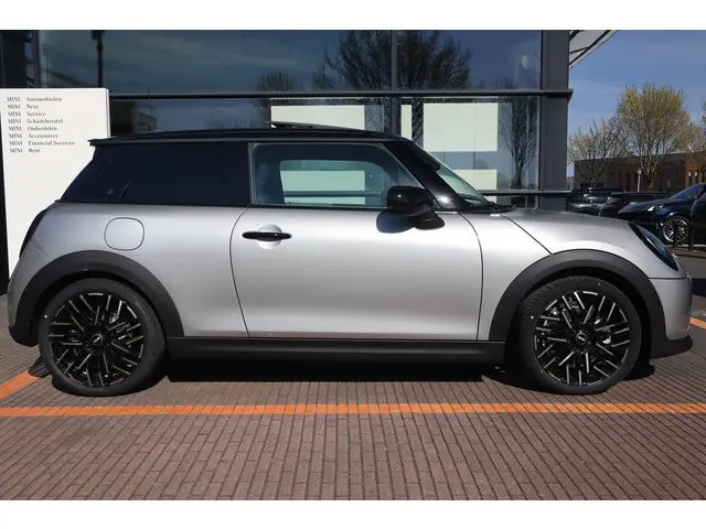MINI 3-Deurs Cooper S 2025 Benzine 5