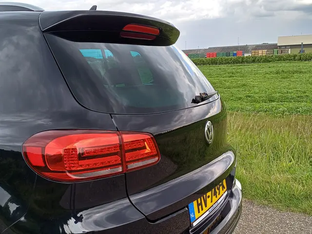 Volkswagen Tiguan 1.4 TSI R-Line Edition 2016 Benzine 18