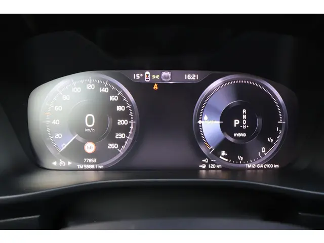 Volvo XC40 T4 Plug-in hybrid Core Bright 2022 Benzine 23