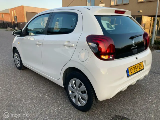 Peugeot 108 1.0 e-VTi Active 5 deurs airco 2020 Benzine 8
