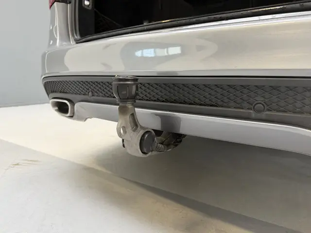 Mercedes-Benz C-Klasse 250 2015 Benzine 33