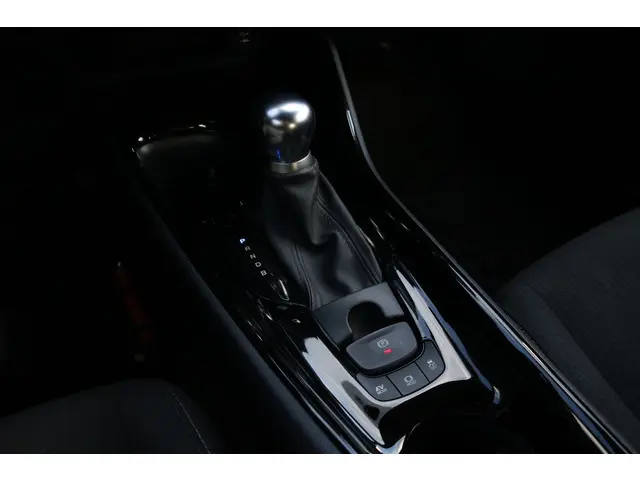 Toyota C-HR 1.8 Hybrid Dynamic 2019 Hybride Benzine 20