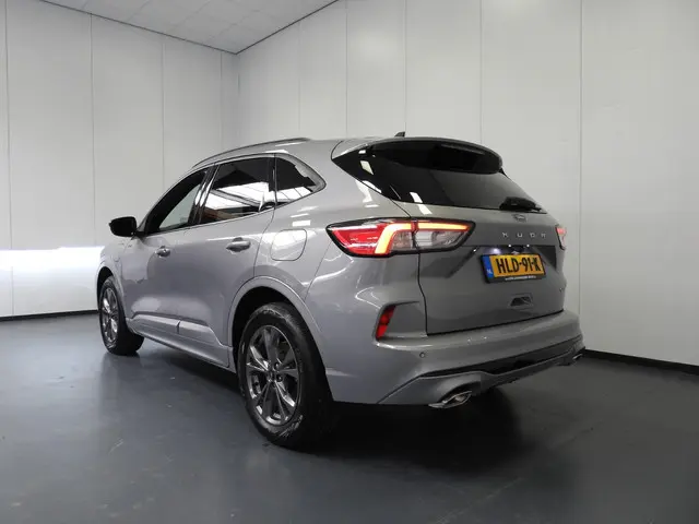 Ford Kuga 2.5 PHEV Plug-In ST-Line 2022 Hybride Benzine 3