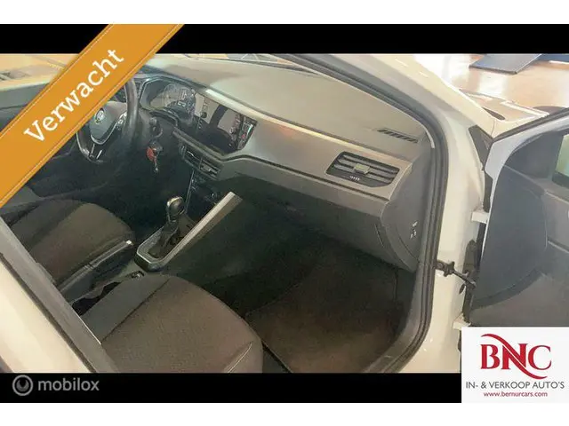 Volkswagen Polo 1.0 TSI Comfortline AUT. 2019 Benzine 9