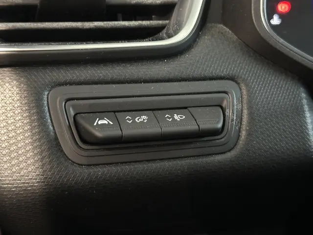 Renault Clio 1.0 TCe Intens 2021 Benzine 23