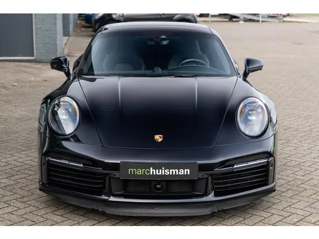 Porsche 911 3.8 Turbo 2021 Benzine 33