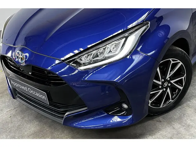 Toyota Yaris 1.5 Hybrid Dynamic Plus, 2022 Hybride Benzine 5
