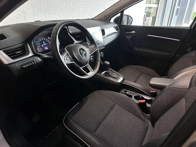 Renault Captur 1.3 TCe 140 Intens 2022 Benzine 4