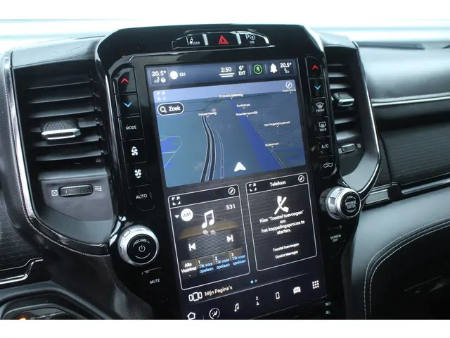 Dodge Ram 1500 5.7 V8 4x4 Crew Cab Limited 2023 LPG/Gas 8