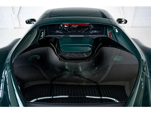 Ferrari 296 GTB 2024 Hybride Benzine 7