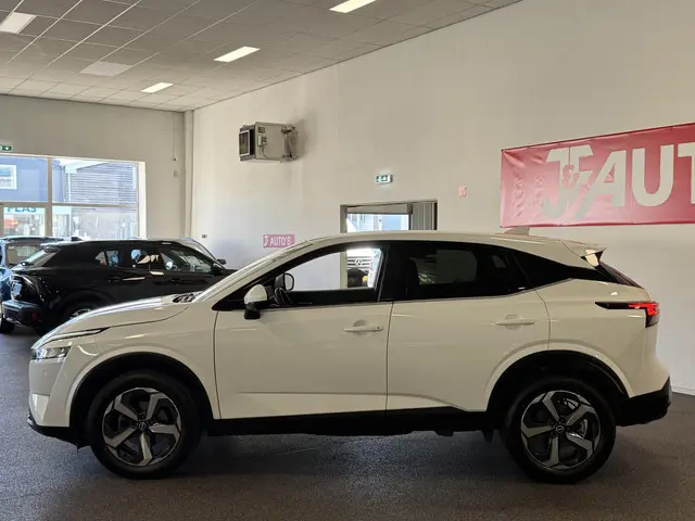 Nissan QASHQAI 2