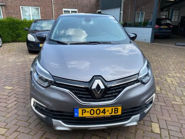 Renault Captur 0.9 TCe Bose 2018 Benzine 3