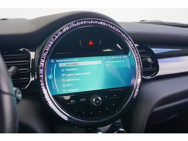 MINI 3-Deurs Cooper 2021 Benzine 22