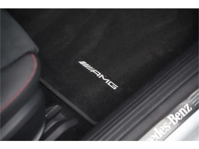 Mercedes-Benz A-Klasse 200 AMG Line 2023 Benzine 20