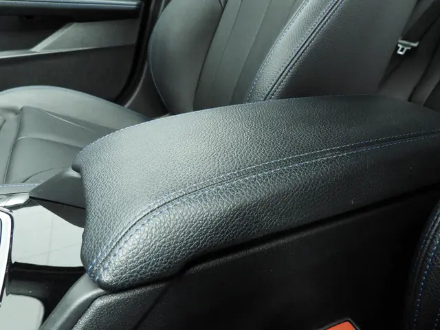 BMW 1 Serie 5-deurs 118i 2020 Benzine 26