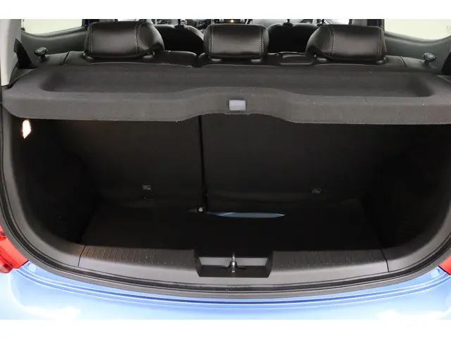 Opel KARL 1.0 ecoFLEX Innovation 2018 Benzine 3