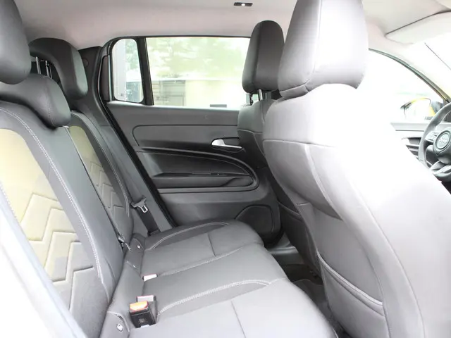 Jeep Avenger 1st Edition 54 kWh 2024 Elektrisch 9