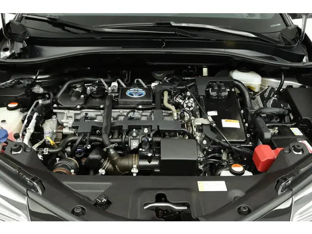 Toyota C-HR 1.8 Hybrid Bi-Tone 2017 Hybride Benzine 36