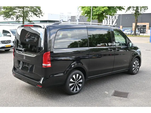 Mercedes-Benz V-Klasse 250d Lang DC 2023 Diesel 4