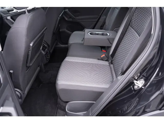 Volkswagen Tiguan 1.4 TSI 125pk Comfortline 2018 Benzine 34