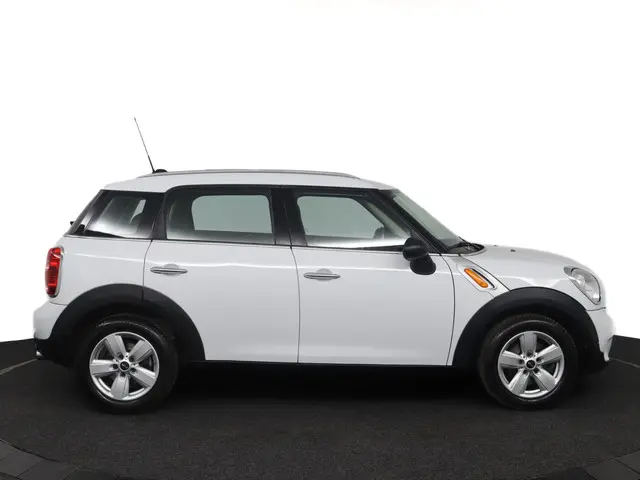 MINI Countryman Mini 1.6 D One Pepper 2016 Diesel 4