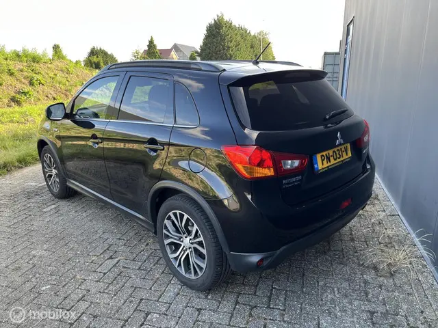 Mitsubishi ASX 3