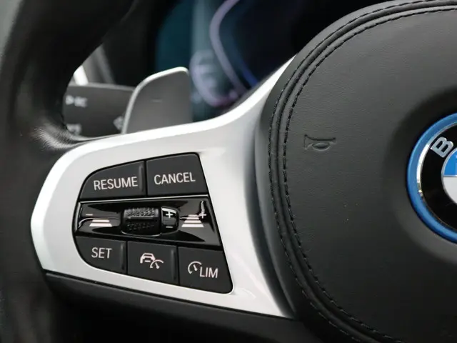 BMW X3 xDrive30e 2023 Hybride Benzine 13