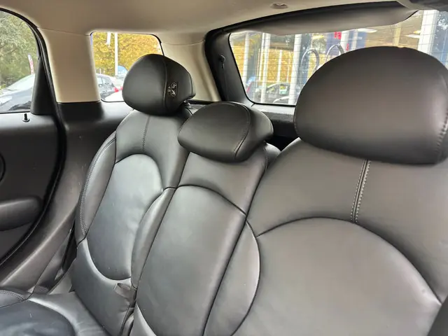 MINI Countryman Mini 1.6 Cooper ALL4 Chili 2014 Benzine 16