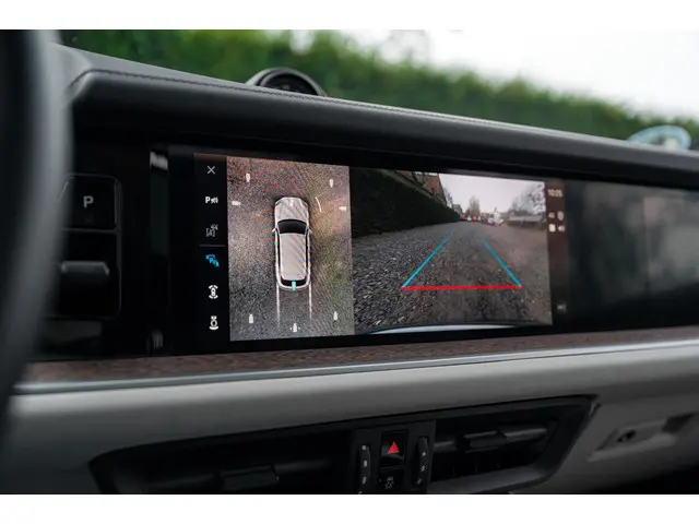 Porsche Cayenne S E-Hybrid 2024 Hybride Benzine 17