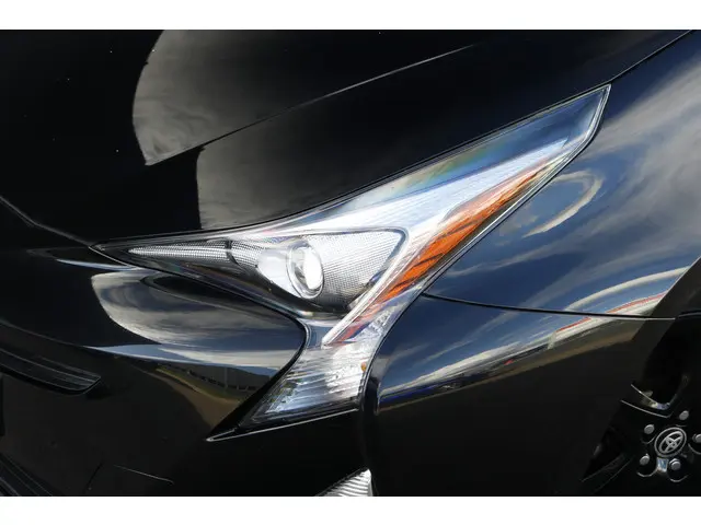 Toyota Prius 1.8 First Edition 2016 Hybride Benzine 4