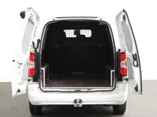 Citroën Berlingo 1.5 BlueHDi 130PK L2 3-zits 2023 Diesel 16