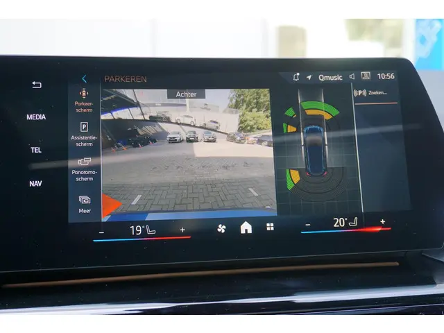 BMW 2 Serie Active Tourer 220i 2024 Benzine 17