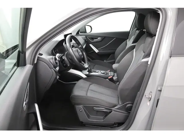 Audi Q2 1.0 TFSI Sport 2017 Benzine 17