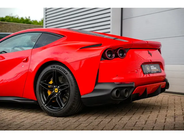 Ferrari 812 Superfast 6.5 V12 HELE 2019 Benzine 43