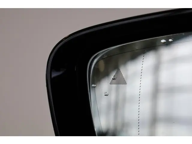 BMW 3 Serie Touring 330e 2026 Hybride Benzine 24