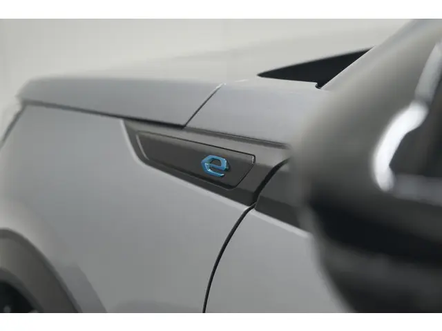 Peugeot e-2008 EV Allure Pack 50 kWh 2022 Elektrisch 19