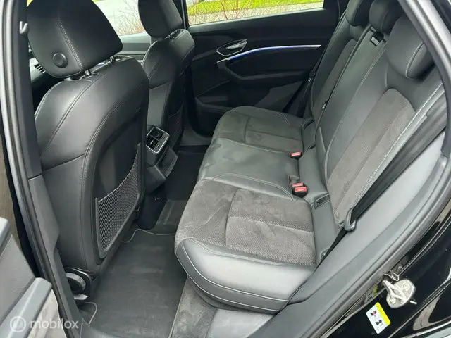Audi e-tron 55 quattro S edition 95 kWh 2021 Elektrisch 13