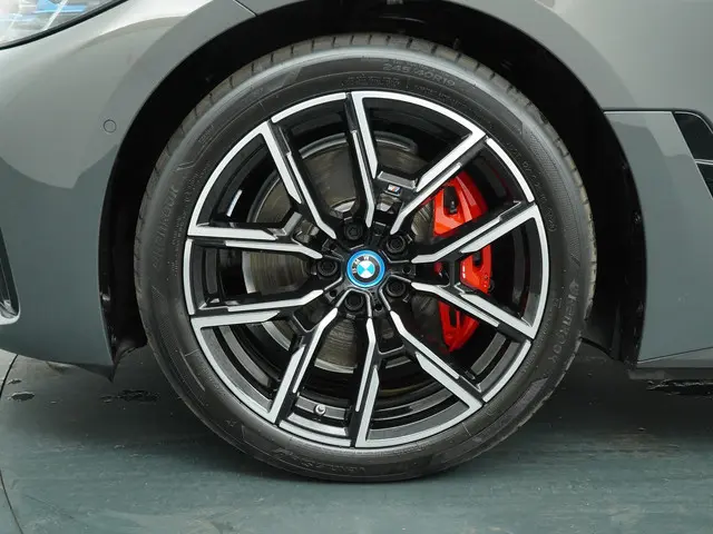 BMW i4 M50 High Executive 84 kWh 2024 Elektrisch 30