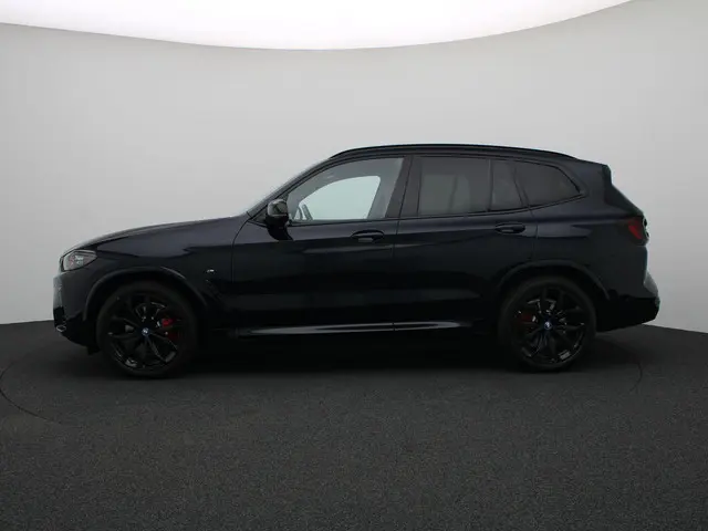 BMW iX3 High Executive 80 kWh 2022 Elektrisch 4